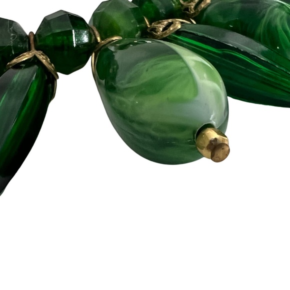 Vintage Green Hues Choker Necklace Earrings Set - Picture 6 of 10